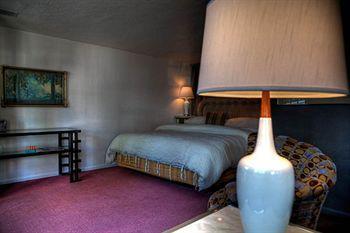 The Motor Motel Prescott
